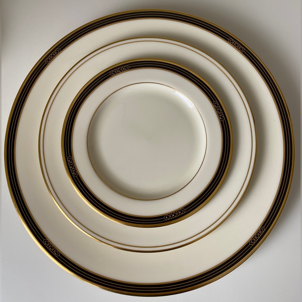 LENOX Langdon Gate Ambassador Collection 5 Piece Place Setting made in USA New - Picture 10 of 17